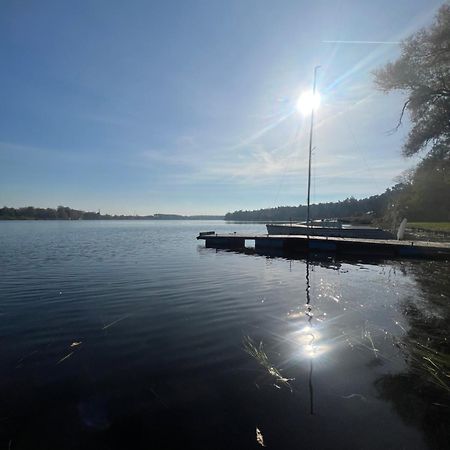 Hotel Mikorzyn Slesin  Bagian luar foto
