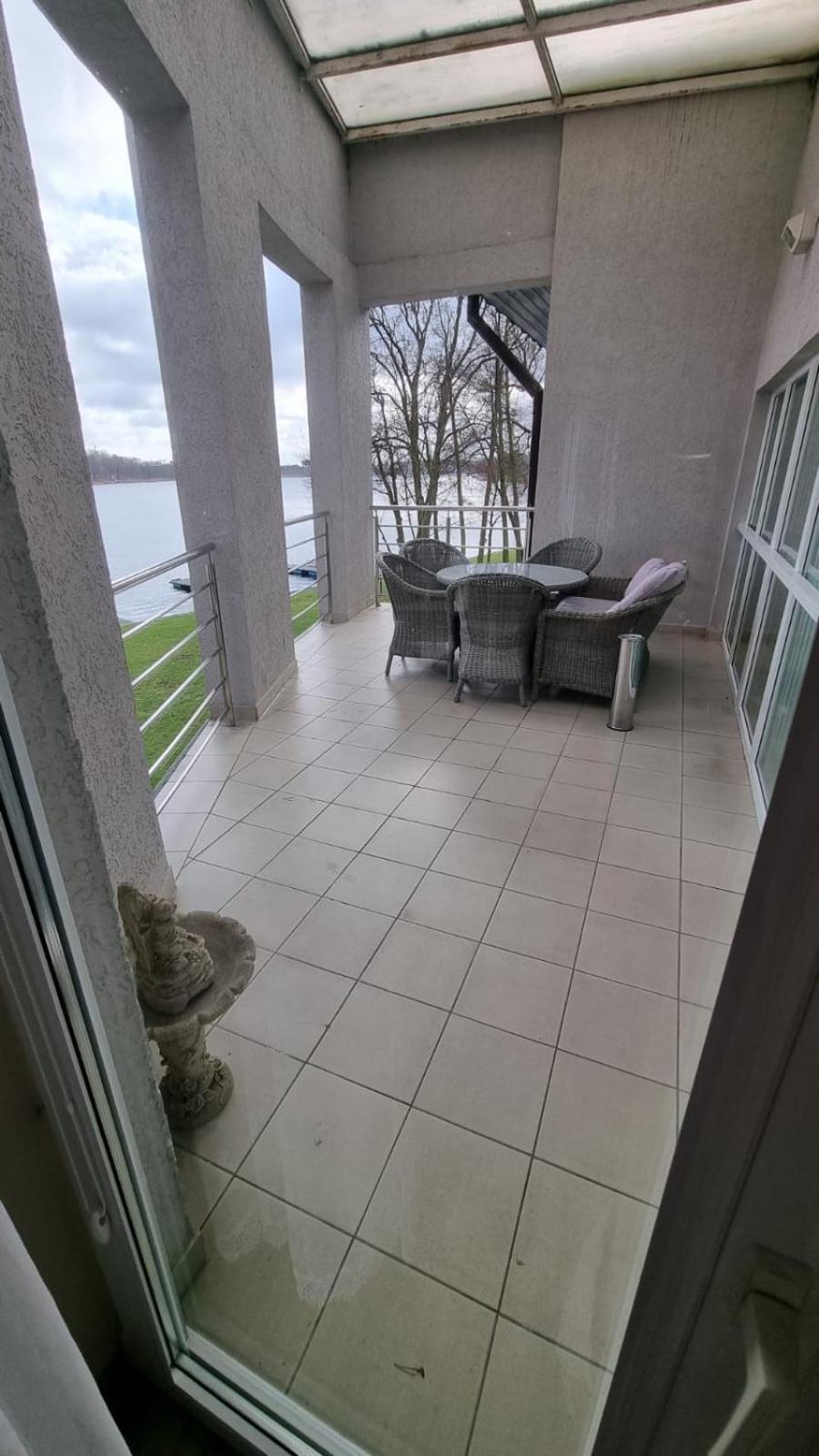 Hotel Mikorzyn Slesin  Bagian luar foto